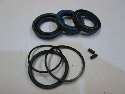 NEW - OEM Ford D9FZ-3E501-A Power Steering Gear Sector Seal Kit 1979-82 Mustang