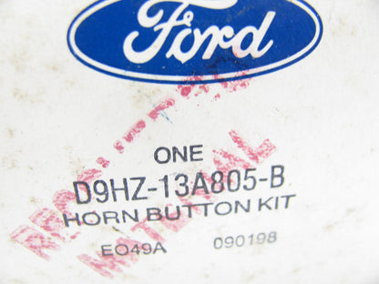 NEW - OEM Ford D9HZ-13A805-B Horn Button 1986 Heavy Trucks