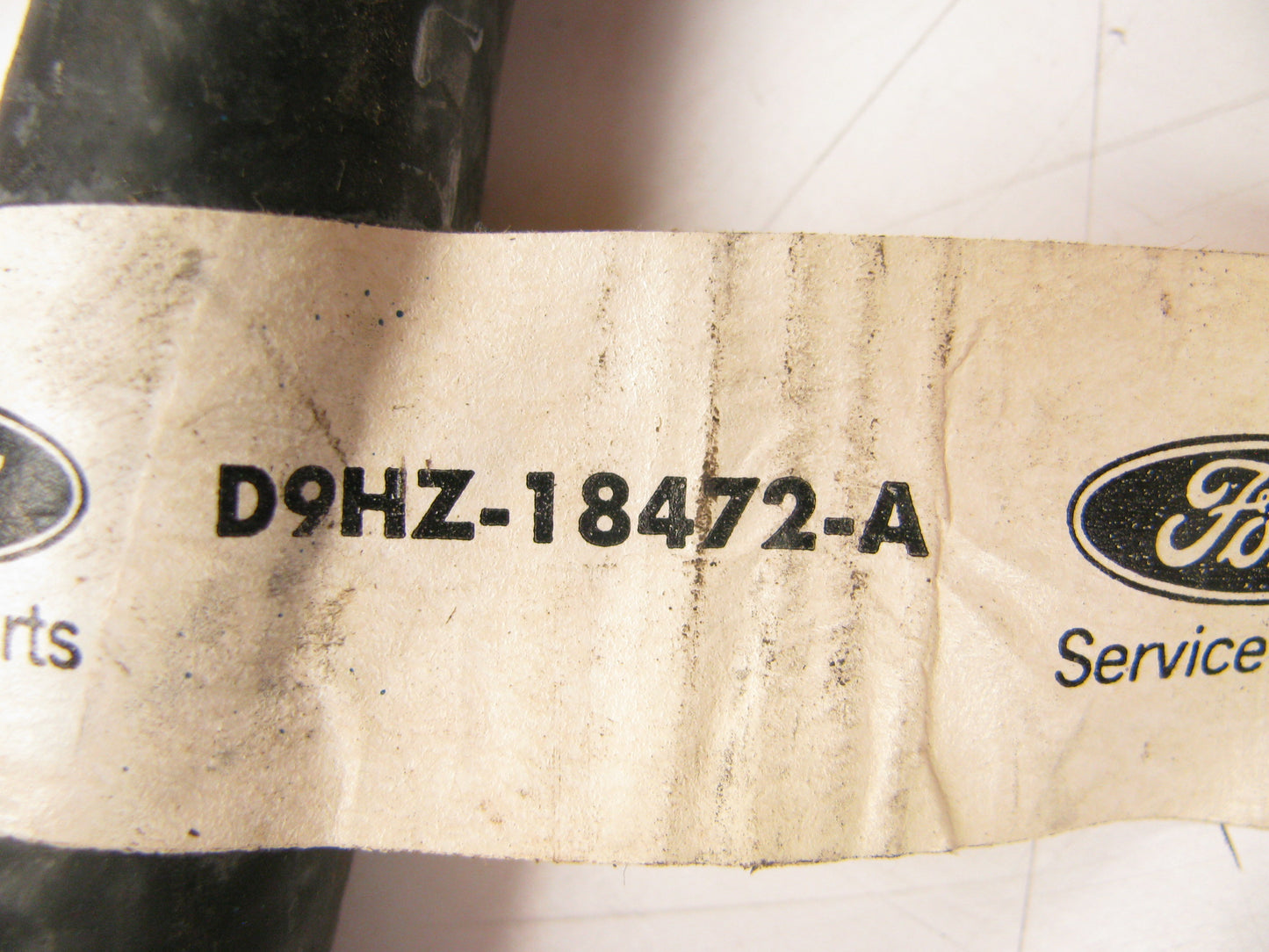 NEW - OEM Ford D9HZ-18472-A HVAC Molded Heater Hose 1979-90 C600/900 CT600/900