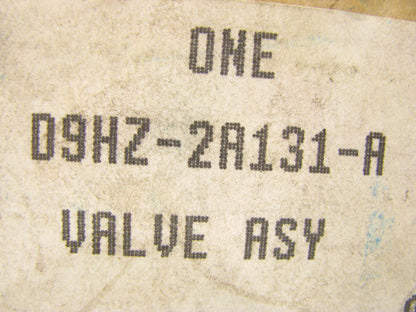 NEW OEM Ford D9HZ-2A131-A Air Brake Moisture Ejector Valve 1979 L-Series KN24000