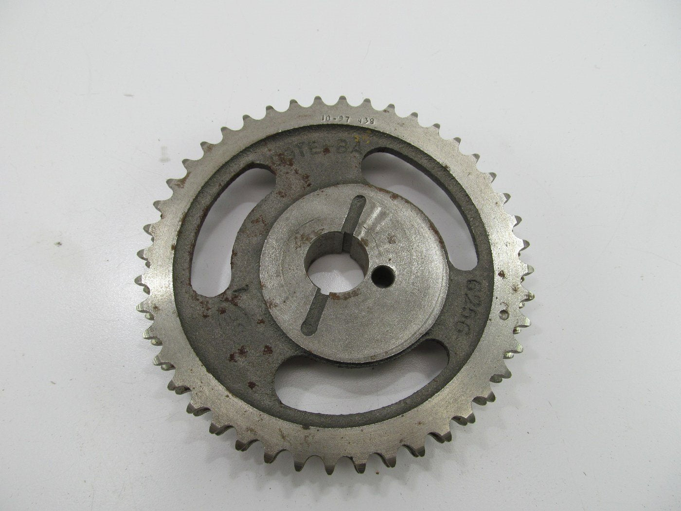 NOS Ford D9HZ-6256-A Engine Timing Cam Sprocket - Ford 370 429 HD Medium Truck