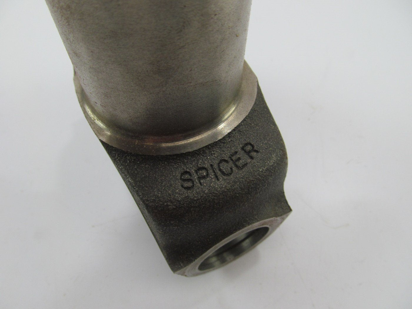 NEW - OEM Ford D9TZ-4841-A Driveshaft Slip Yoke For 1980-86 Bronco F-150 4WD M/T