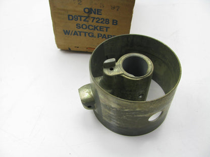 NEW - OEM Ford D9TZ-7228-B Gearshift Lever Socket 1978-1979 E100/350 F100/350 AT