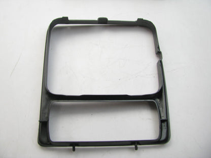 NEW - OEM Ford D9UZ-13064-A Headlight Headlamp Door - Front Right