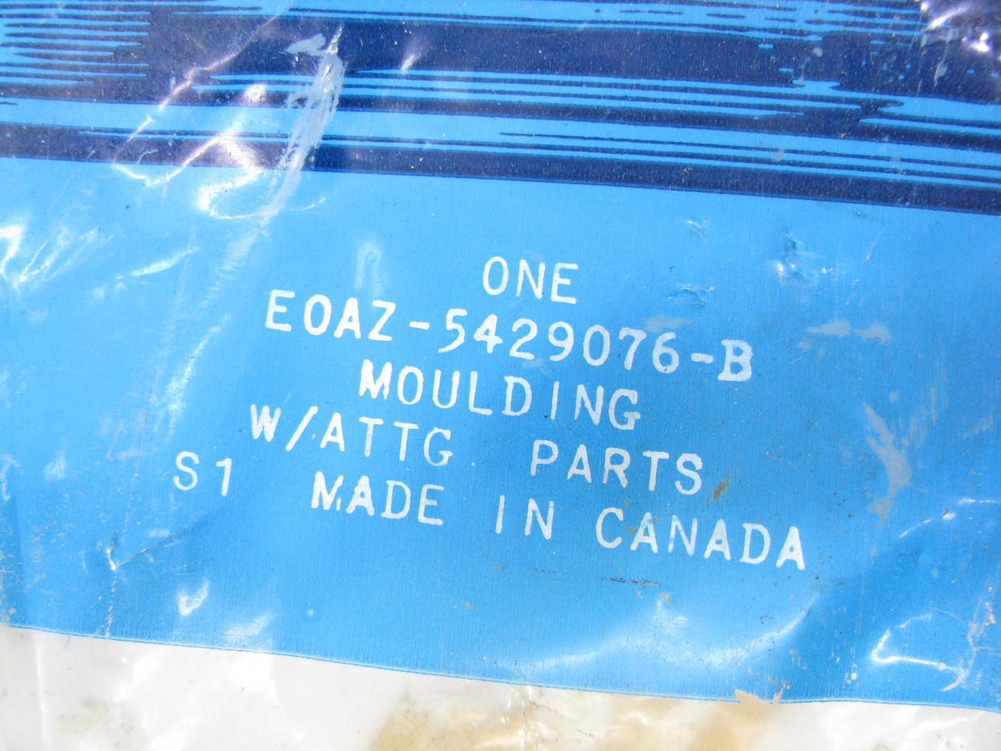 NEW - OEM Ford E0AZ-5429076-B Rear Right Front Lower Quarter Moulding 80-91 LTD
