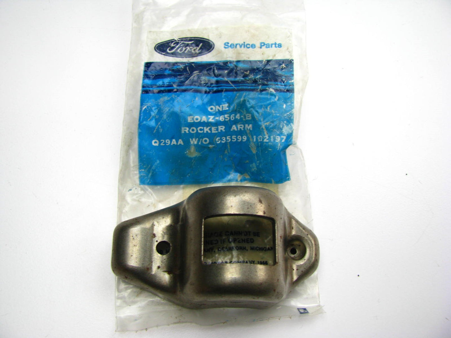 NEW GENUINE OEM Ford E0AZ-6564-B Rocker Arm