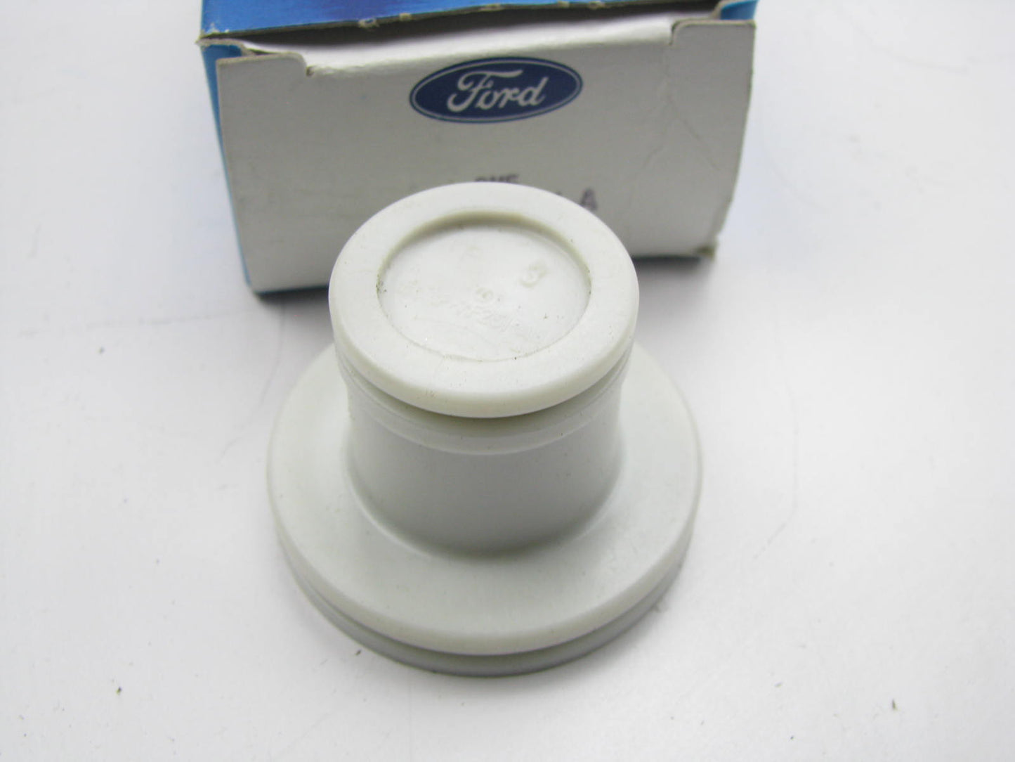 NEW GENUINE OEM FORD 4R70E 4R75E Transmission ACCUMULATOR PISTON E0AZ-7F251-A