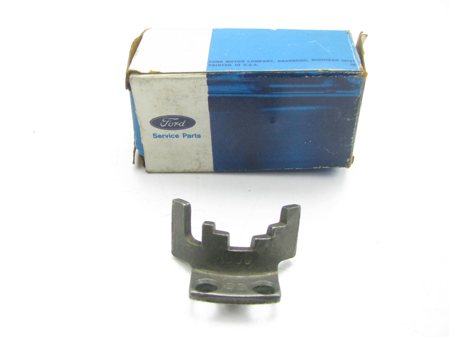 NEW - OEM Ford E0DZ-7A216-D Transmission Shift Selector Insert 1980 Granda C4