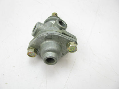 NEW - OEM Ford E0HT-2A622-EA Rear Wheel Parking Brake Air Control 88-90 L-Series