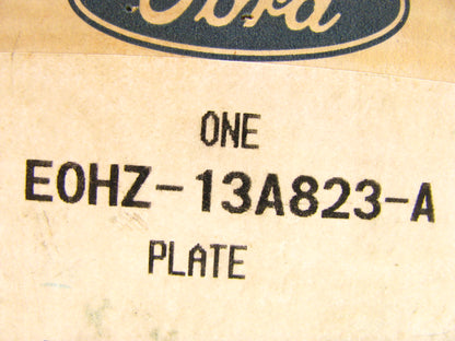 NEW - OEM Ford E0HZ-13A823-A Horn Switch Brush Plate 1980-1989 F600/800