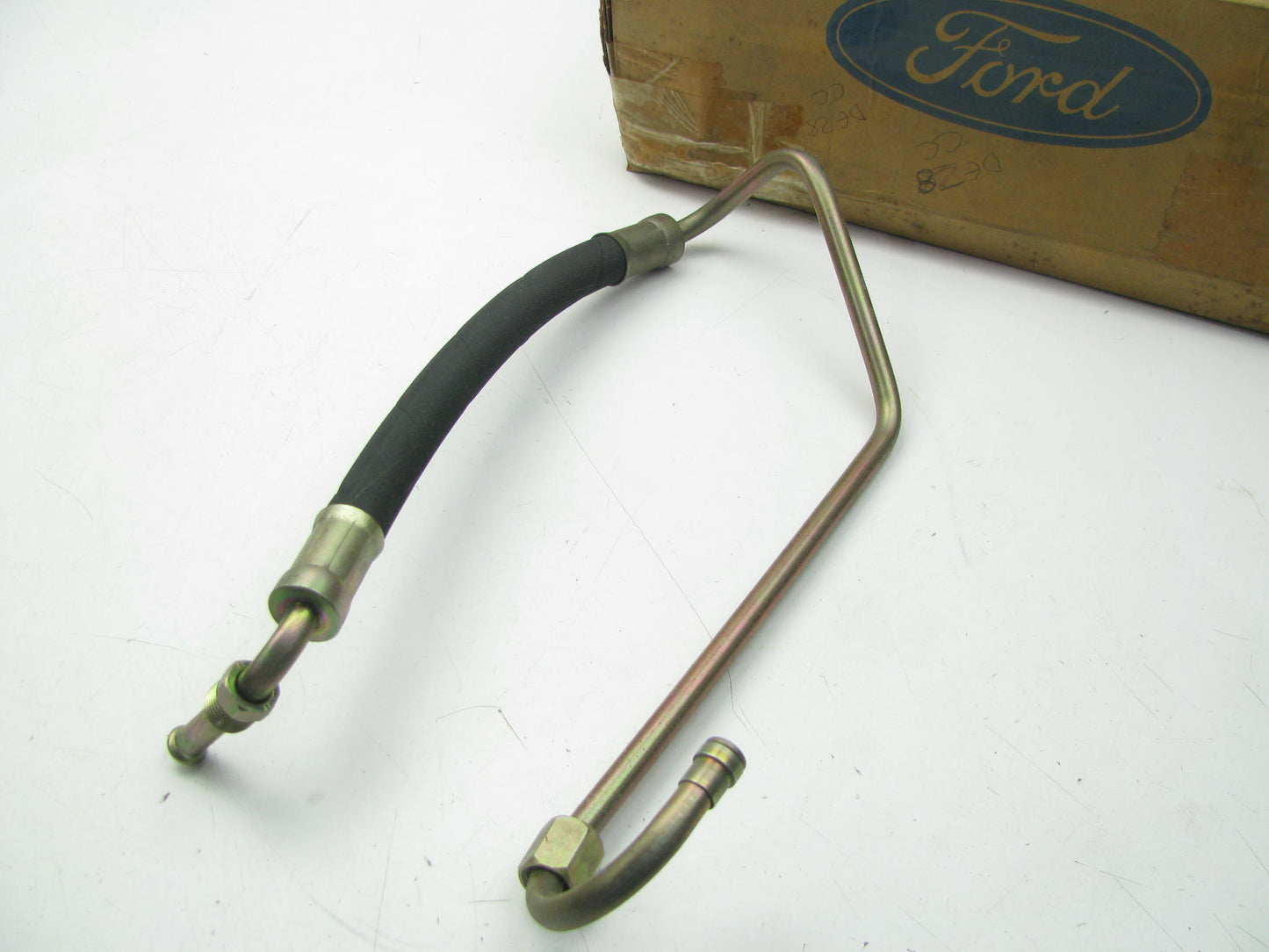 NEW - OEM Ford E0HZ-3A719-B Power Steering Pressure Hose 1981-1984 F7000 F8000