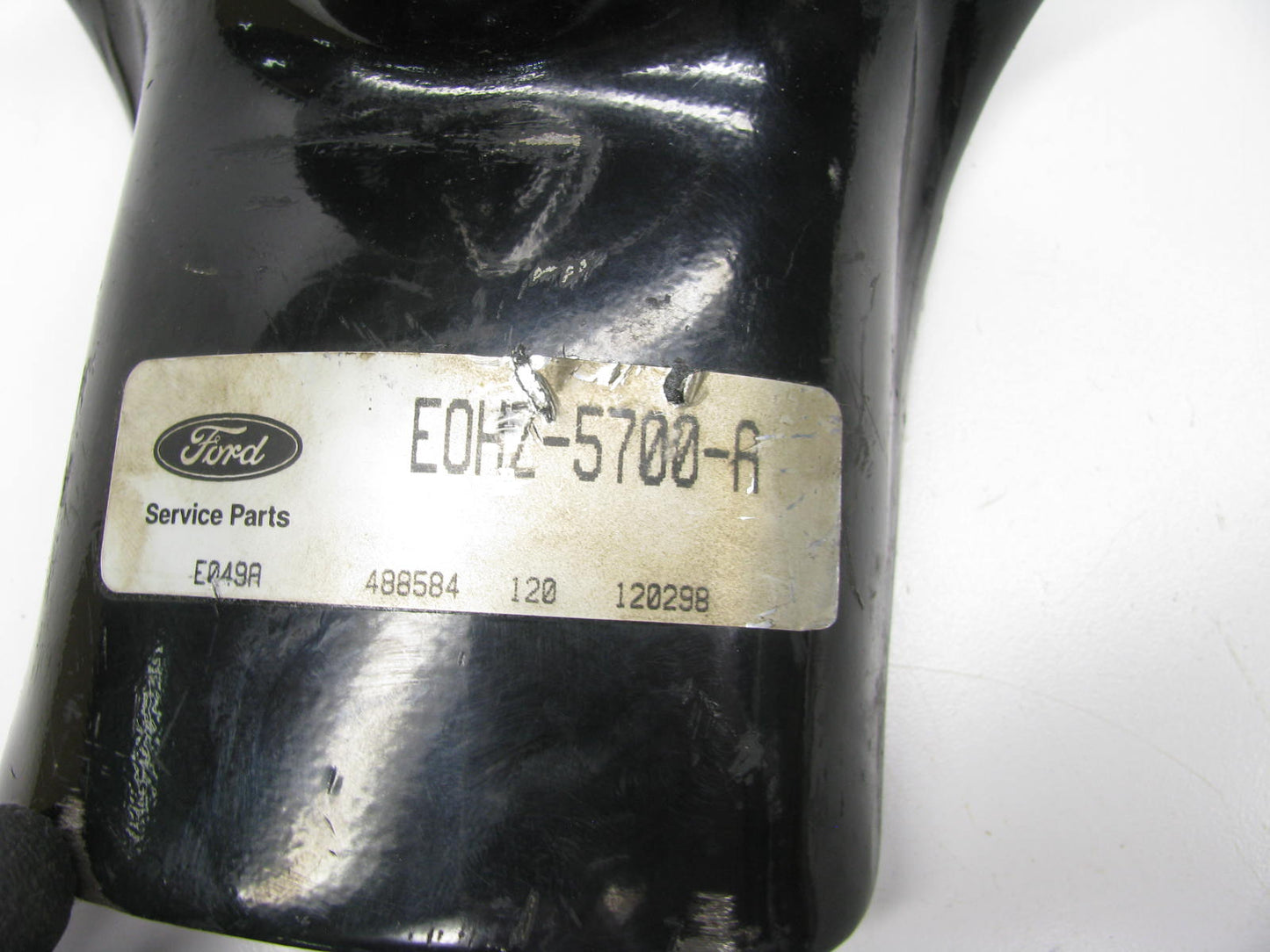 NEW - OEM Ford E0HZ-5700-A Auxiliary Spring Bracket - Cast # E4HT-5700-AA