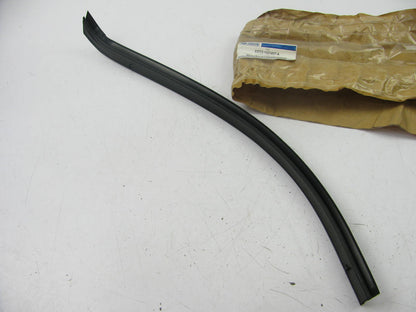 NEW OEM Ford E0TZ-1021457-A FRONT LEFT Door Window Sweep Weatherstrip Seal