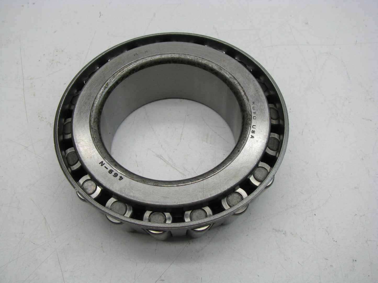 NEW GENUINE OEM Ford E0TZ-1244-A Axle Differential Roller Bearing Cone