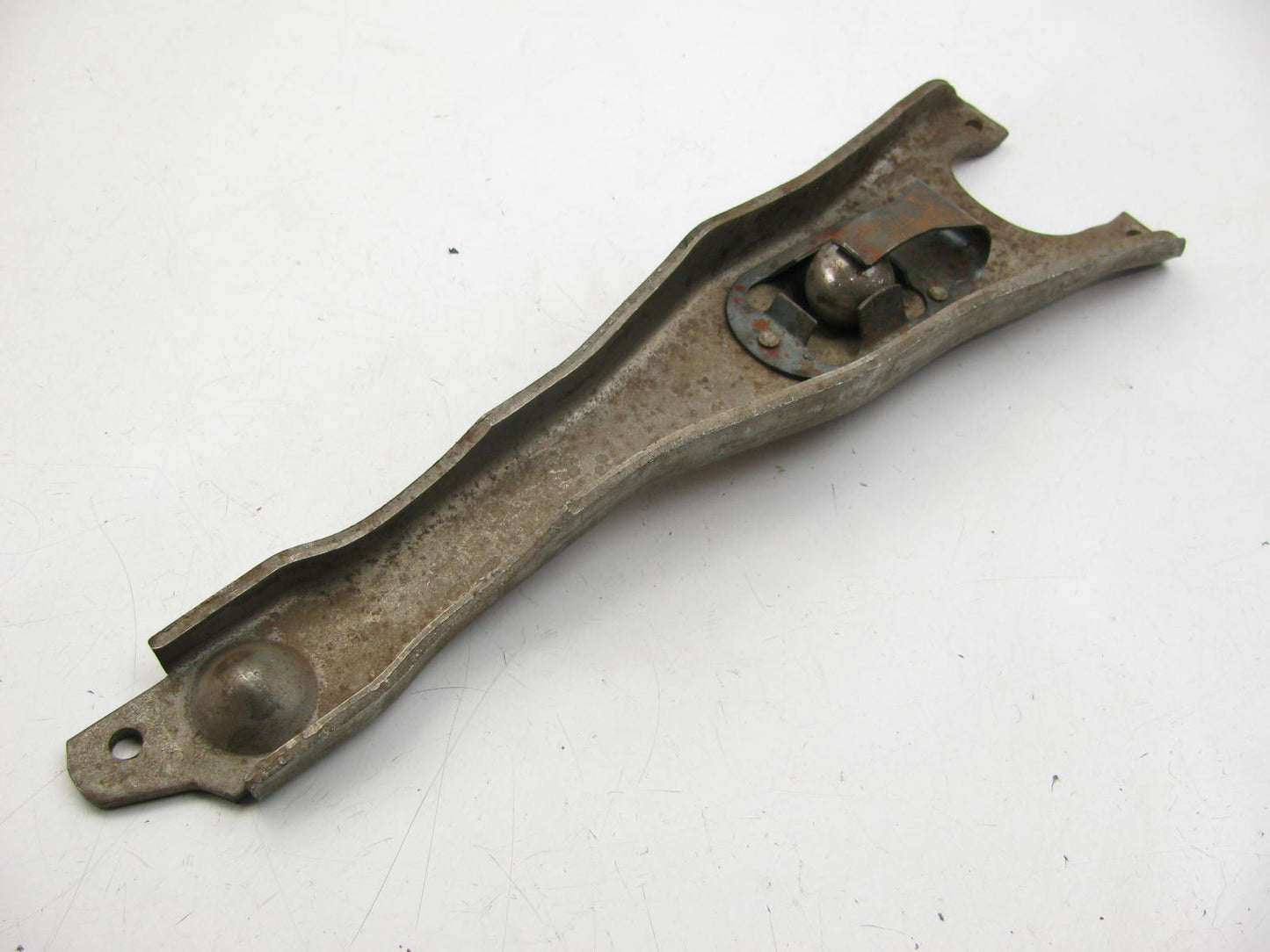 NEW - OEM Ford E0TZ-7515-A Manual Transmission Clutch Fork