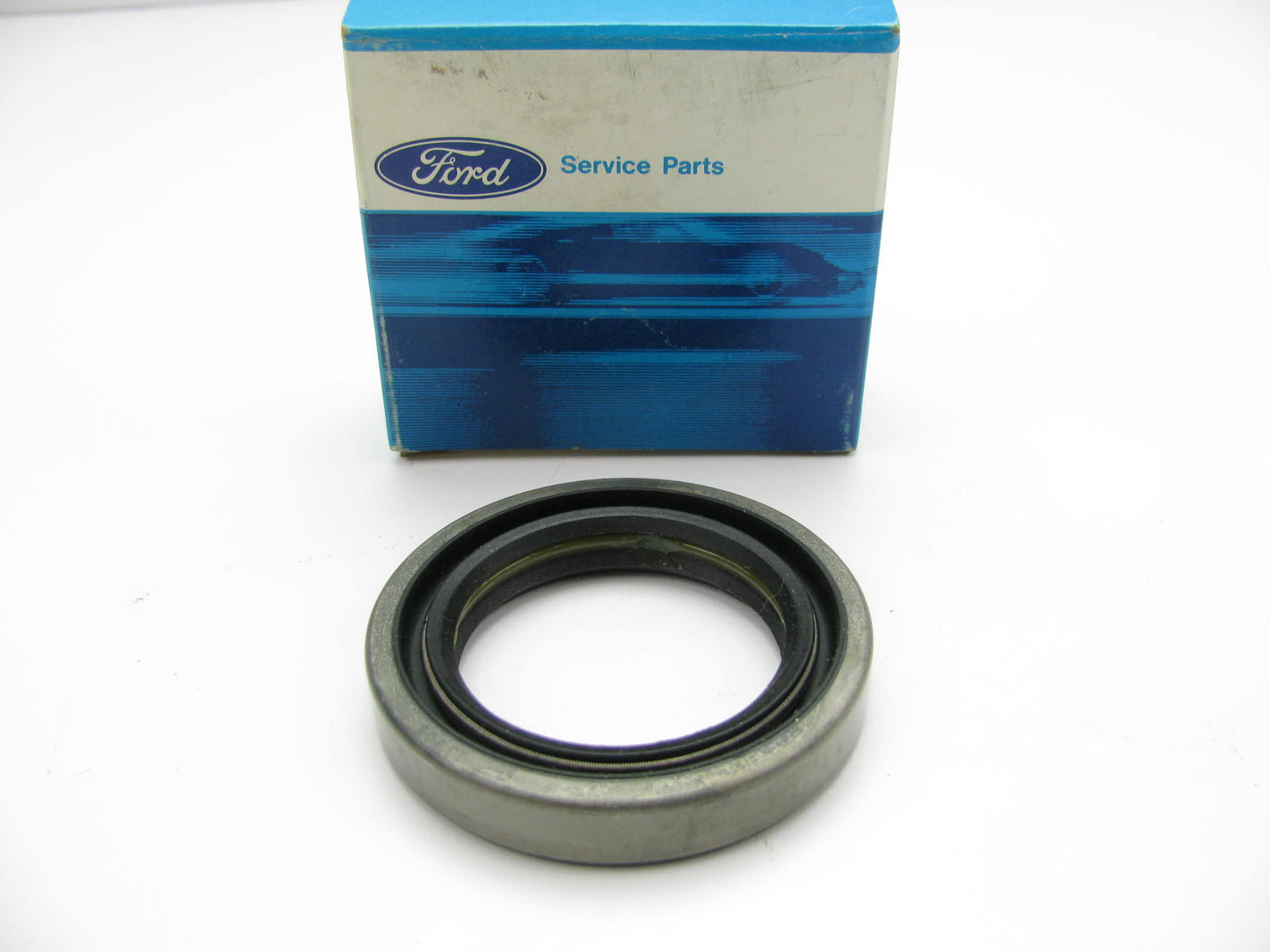 Ford E0TZ-7B215-B Front / Rear Output Seal For 1980-85 Transfer Case New Process