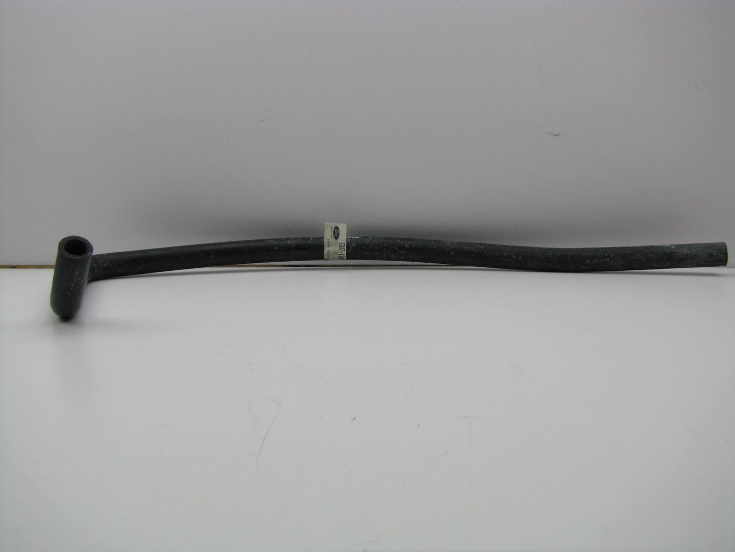 NEW GENUINE OEM Ford E0VZ-18472-A HVAC Molded AUX. Heater Hose 90 Degree