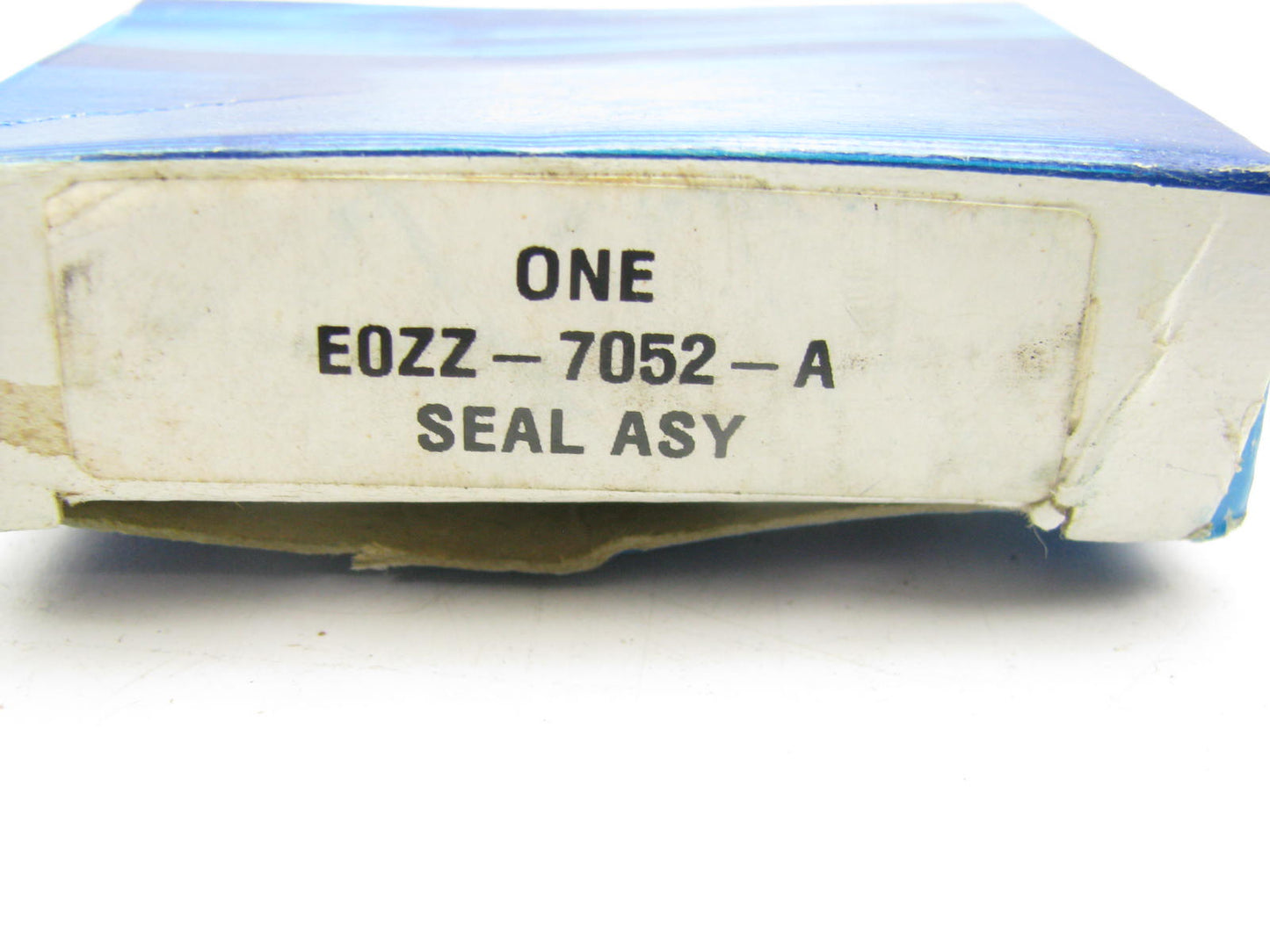 NEW - OEM Ford E0ZZ-7052-A Manual Transmission Main Shaft Seal
