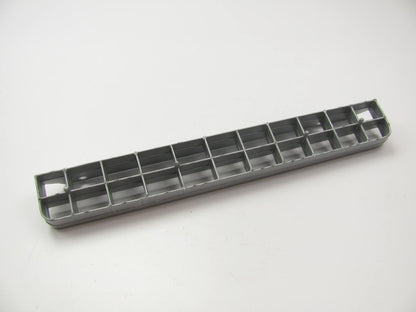 NEW - OEM Ford E1AZ-17B968-B Front Left Bumper Grille 1981 LTD