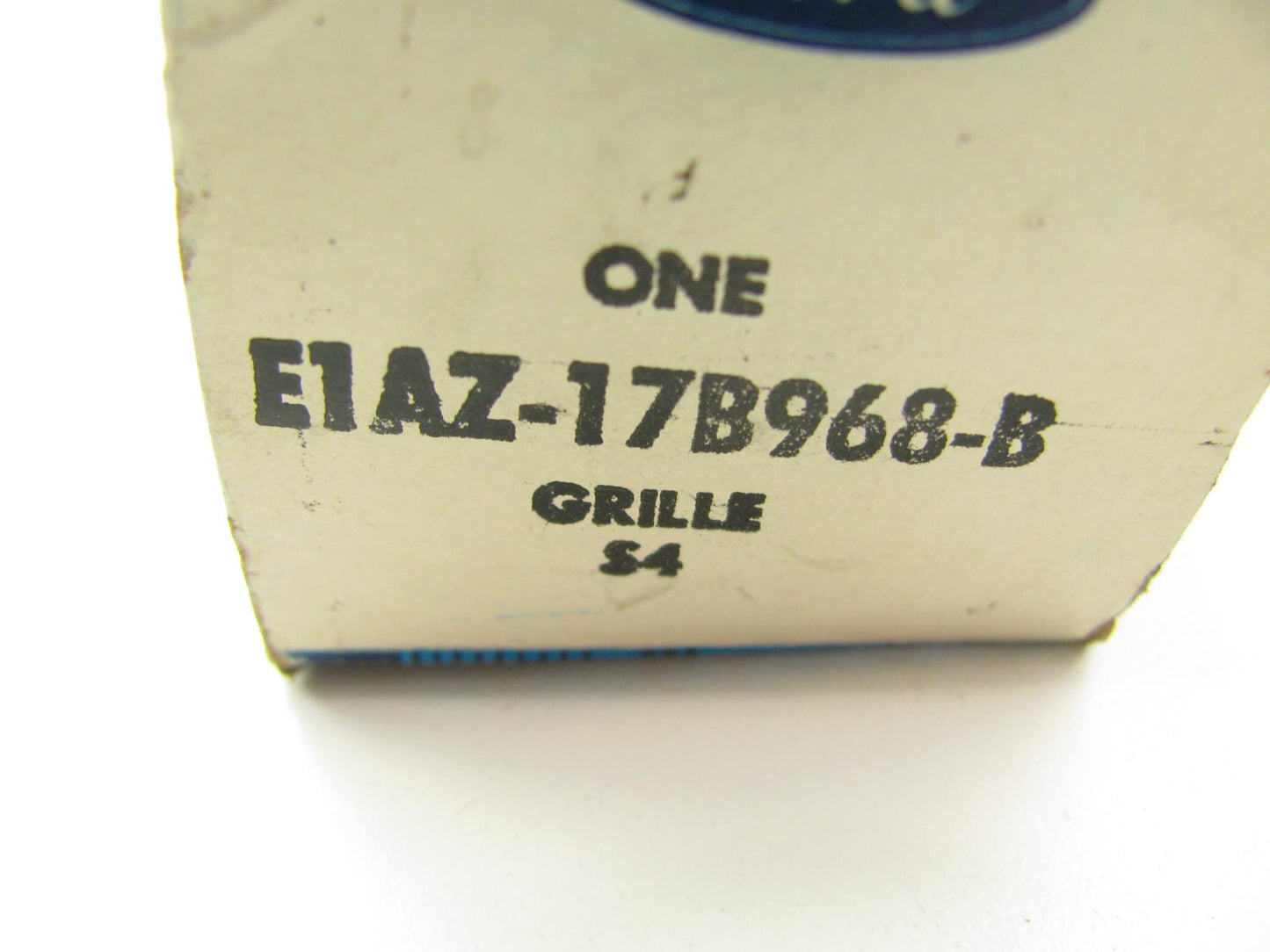 NEW - OEM Ford E1AZ-17B968-B Front Left Bumper Grille 1981 LTD