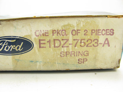 NEW - OEM Ford E1DZ-7523-A Clutch Release Rod Retracting Spring 1981-88 Mustang