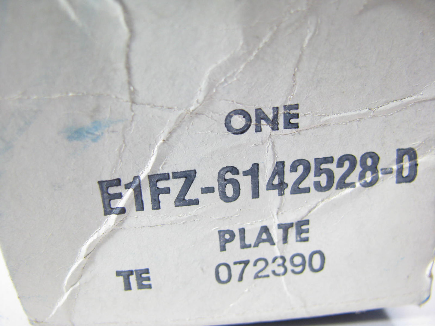 NEW - OEM Ford E1FZ-6142528-D Universal Adhesive Ford Emblem Nameplate 5-1/4''