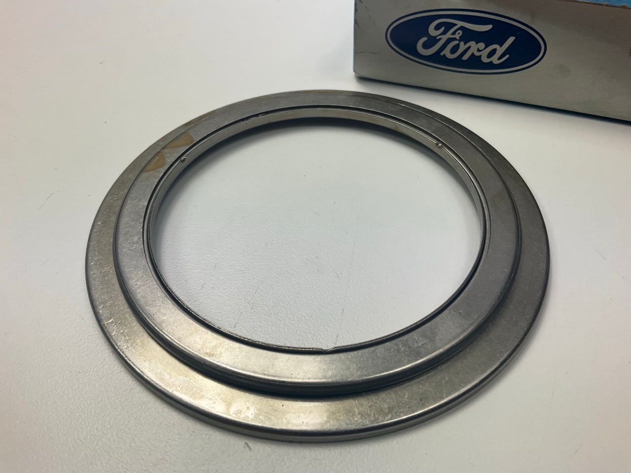 NEW - OEM Ford E1FZ-7F473-A Transaxle Rear Planetary Thrust Bearing & Race - ATX