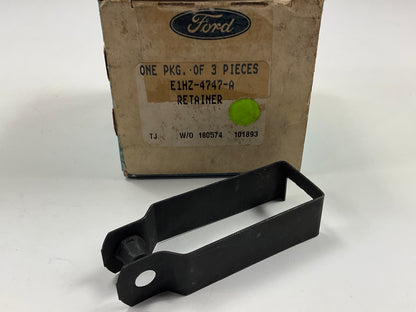 NEW - OEM Ford E1HZ-4747-A 2 Speed Rear Axle Shift Control Switch Retainer