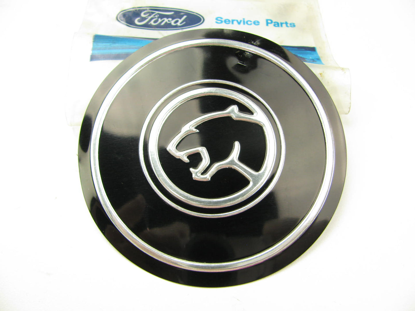 NEW - OEM Ford E1WY-1137-A Wheel Center Cap 1980-1982 Mercury Cougar