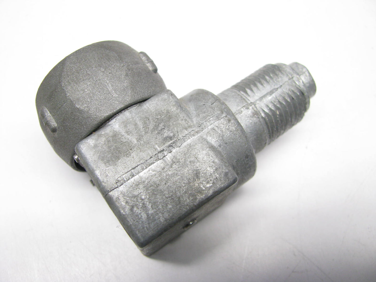 NOS Genuine OEM Ford E2HZ-17375-B HD Truck Tachometer Drive Gear Adapter