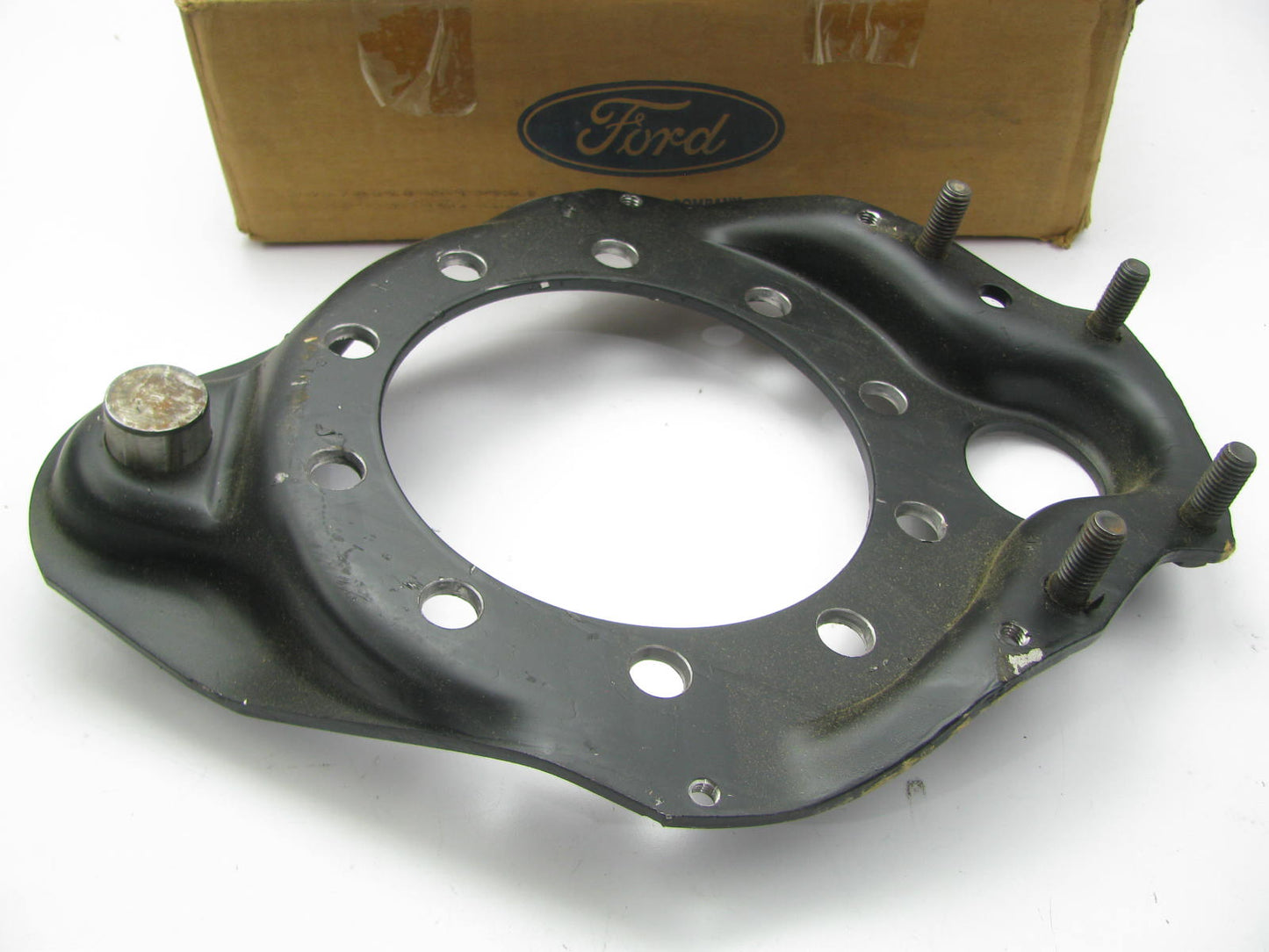 NEW - OEM Ford E2HZ-2211-A Rear Brake Spider 1982-1990 38M 40M W/ Neway 16.5x7''