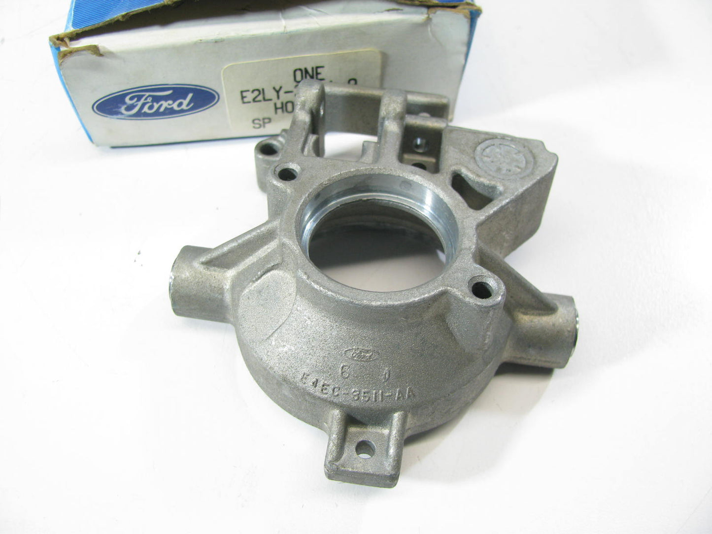 NEW - OEM Ford E2LY-3511-A Tilt Steering Column Tube Flange
