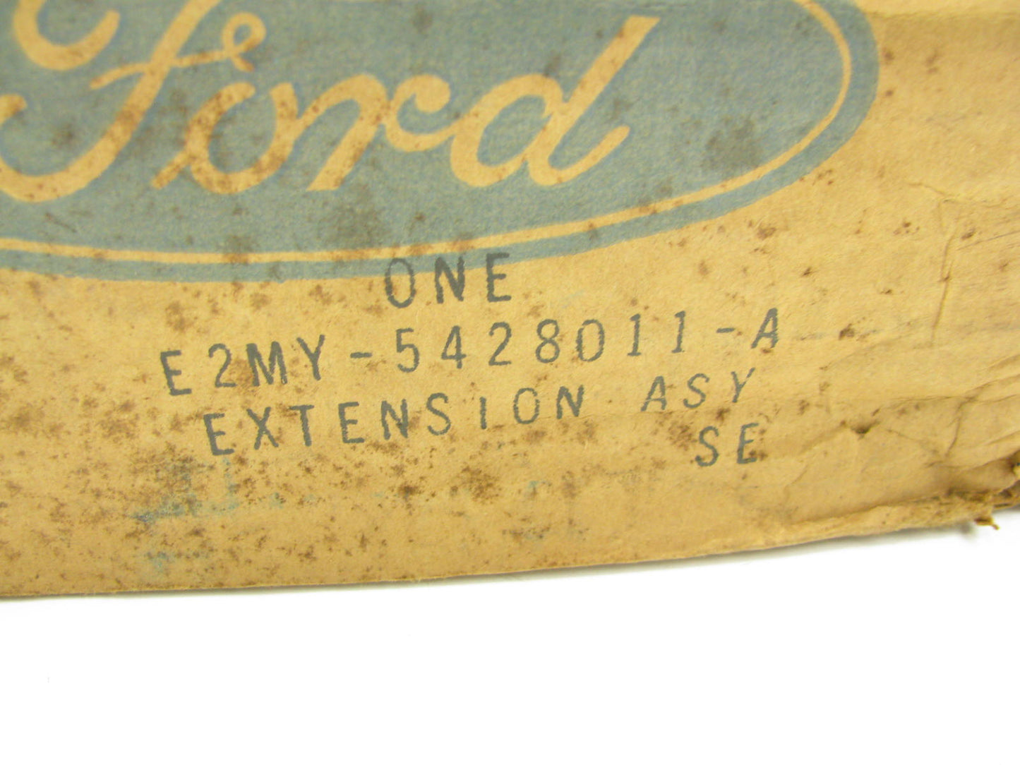 NEW - OEM Ford E2MY-5428011-A Left Quarter Panel Extension 1984-87 Grand Marquis