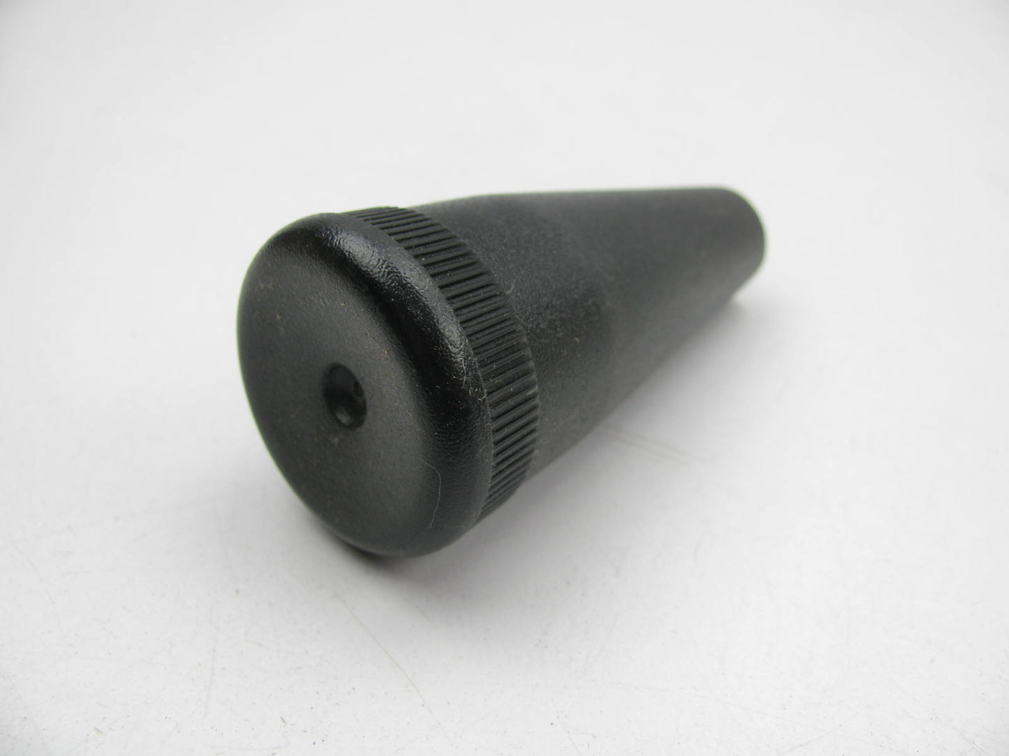 NEW - OEM Ford E2TZ-7213-C Manual Transmissions Column Shift Knob