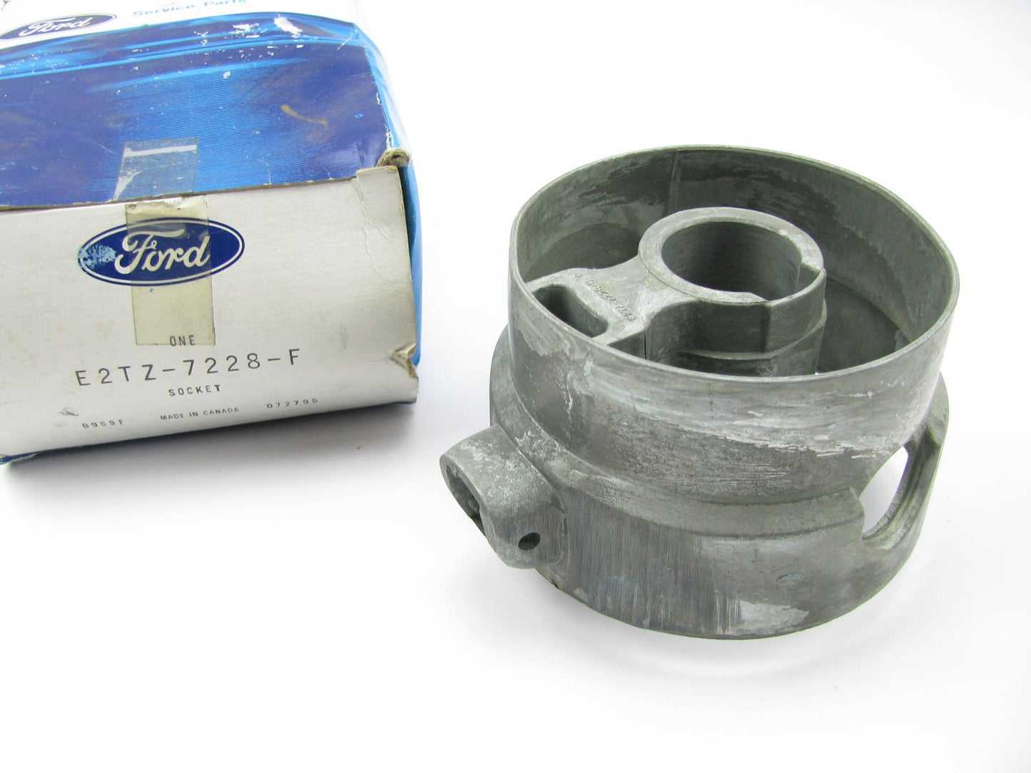 NOS Genuine OEM Ford E2TZ-7228-F Steering Column Shift Collar (Fixed Column)
