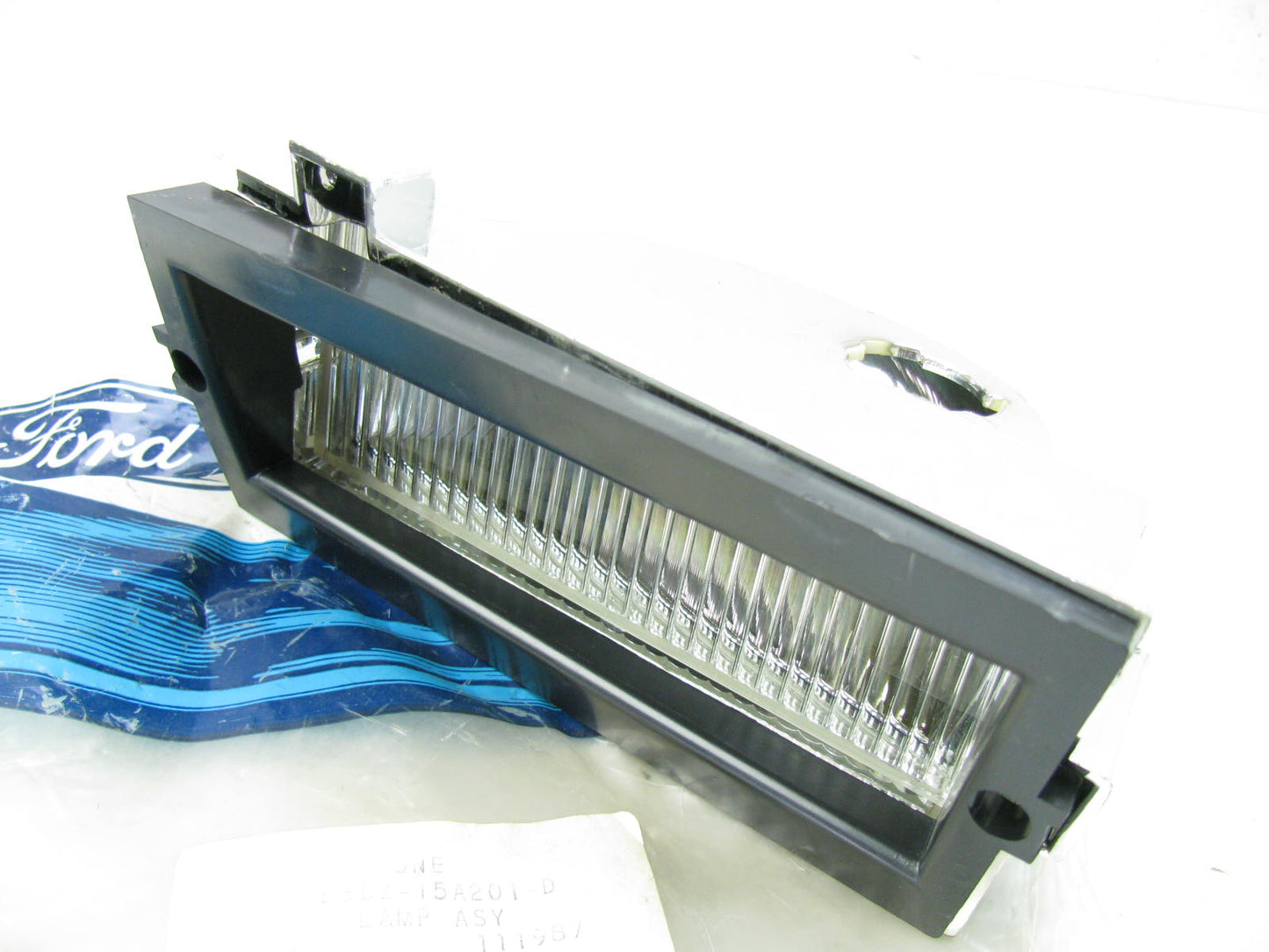 NEW - OEM Ford E3DZ-15A201-D Front Left Marker Lamp Light 1983-86 Marquis LTD