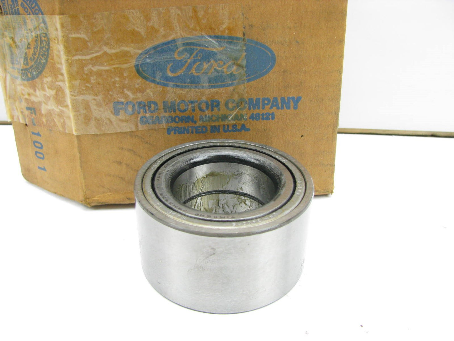 NEW GENUINE OEM Ford E3FZ-2C134-A FRONT Wheel Bearing