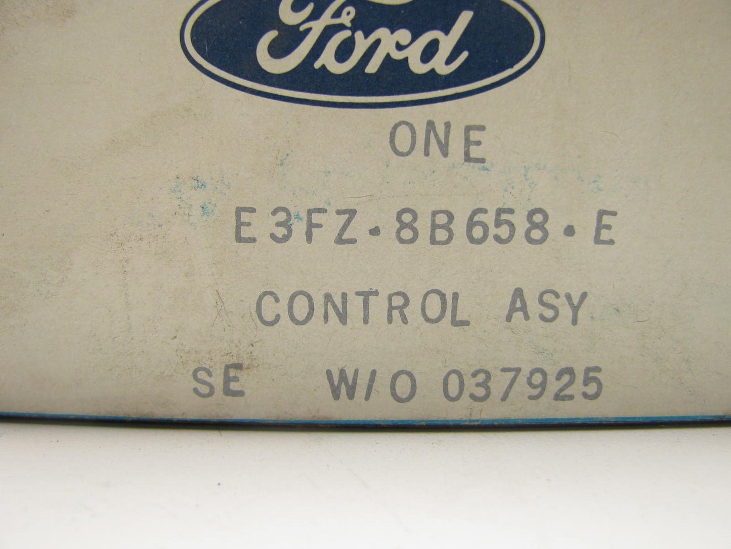 NEW GENUINE OEM Ford E3FZ-8B658-E Engine Cooling Fan Control Motor Relay Module