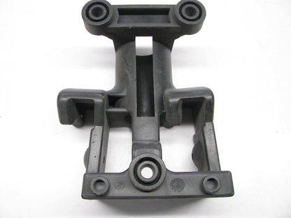 NEW - OEM Ford E3HZ-2B215-A Brake Hose Connection Bracket 1983-94 CF600/800