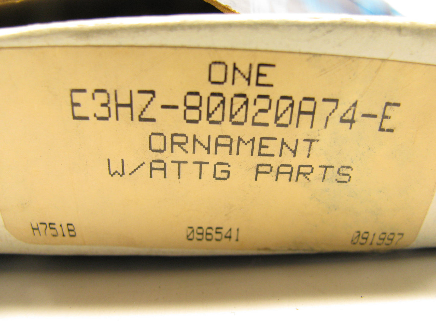 NEW - OEM Ford E3HZ-80020A74-E Cowl Side Ornament 1980-1986 L-Series 8000
