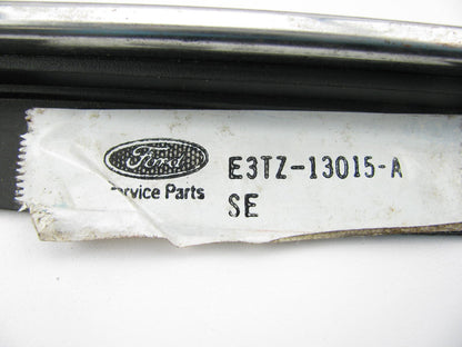 NEW - OEM Ford E3TZ-13015-A Headlamp Bulb Retaining Ring 83-88 Ranger, Bronco II