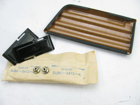NOS Ford E3TZ-16003-C Right Passengers Lower Fender Trim Moulding - 85-88 Ranger