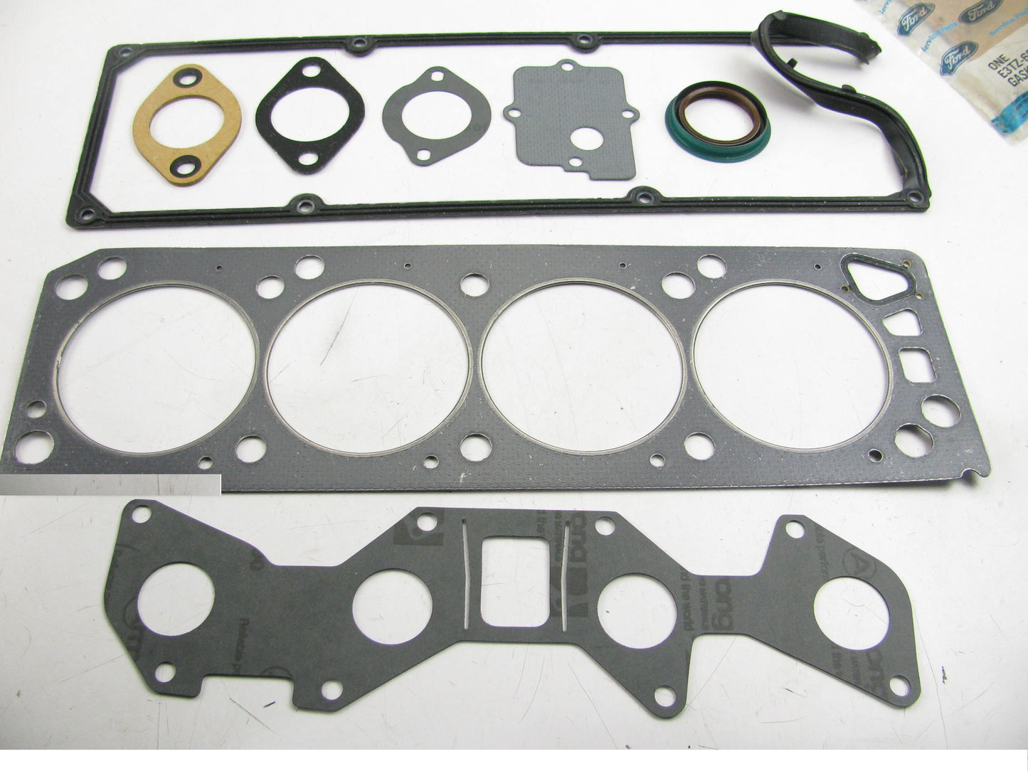 NEW - OEM Ford E3TZ-6079-B Cylinder Head Gasket Set 1983-1984 Ranger 2.3L