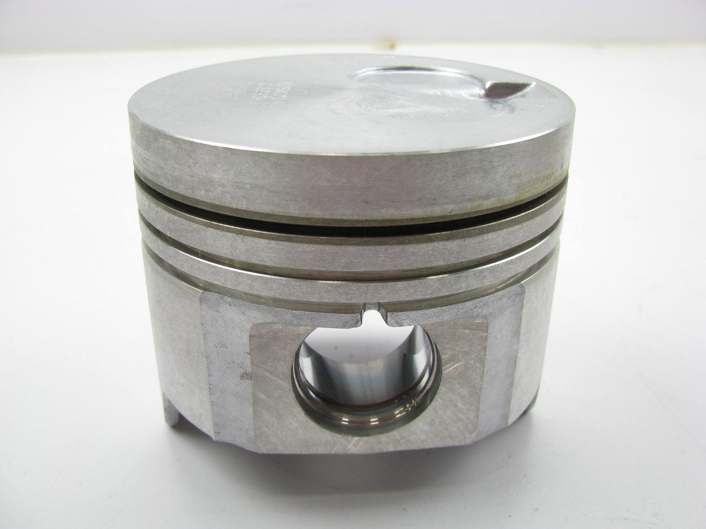 NEW - OEM Ford E3TZ-6108-AH Engine Piston .020'' 1983-1984 6.9L-V8 Diesel
