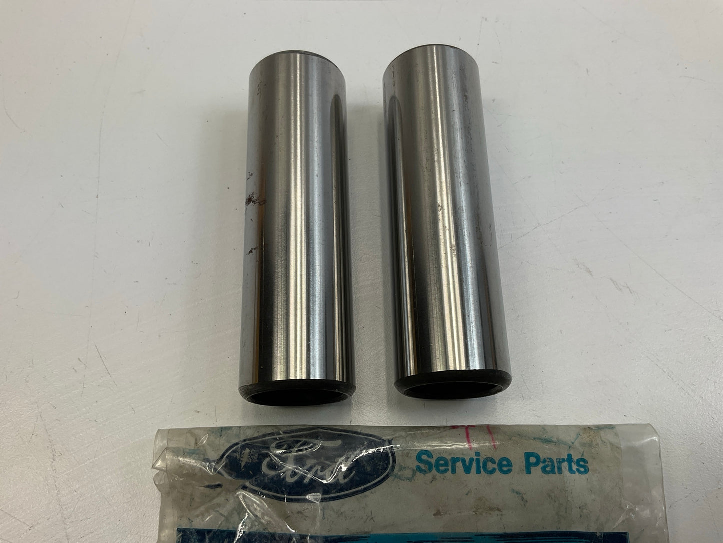 (2) NEW - OEM Ford E3TZ-6135-A Piston Pin 1983-1984 Ranger 2.0L 2.3L-L4