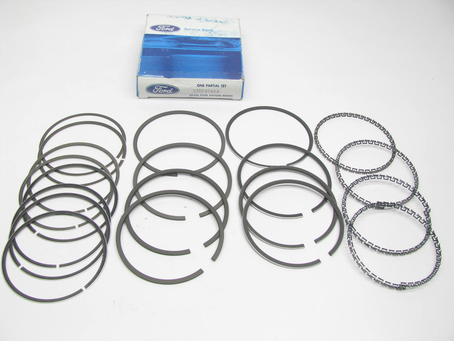 NEW - OEM Ford E3TZ-6148-A Complete Piston Ring Set For 1983-1988 Ranger 2.0L