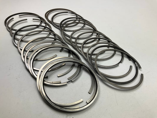 NEW - OEM Ford E3TZ-6148-EA Complete Piston Ring Set .010'' 1988-1994 7.3L Diesel