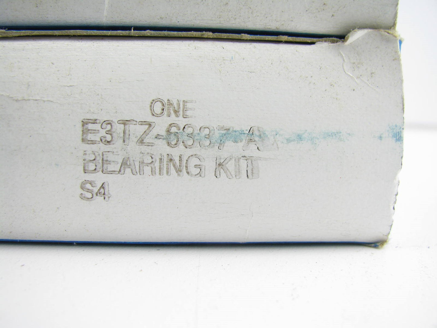 NEW OEM Ford E3TZ-6337-A Center Main Bearing PAIR ONLY 1992-1994 7.3L DIESEL V8