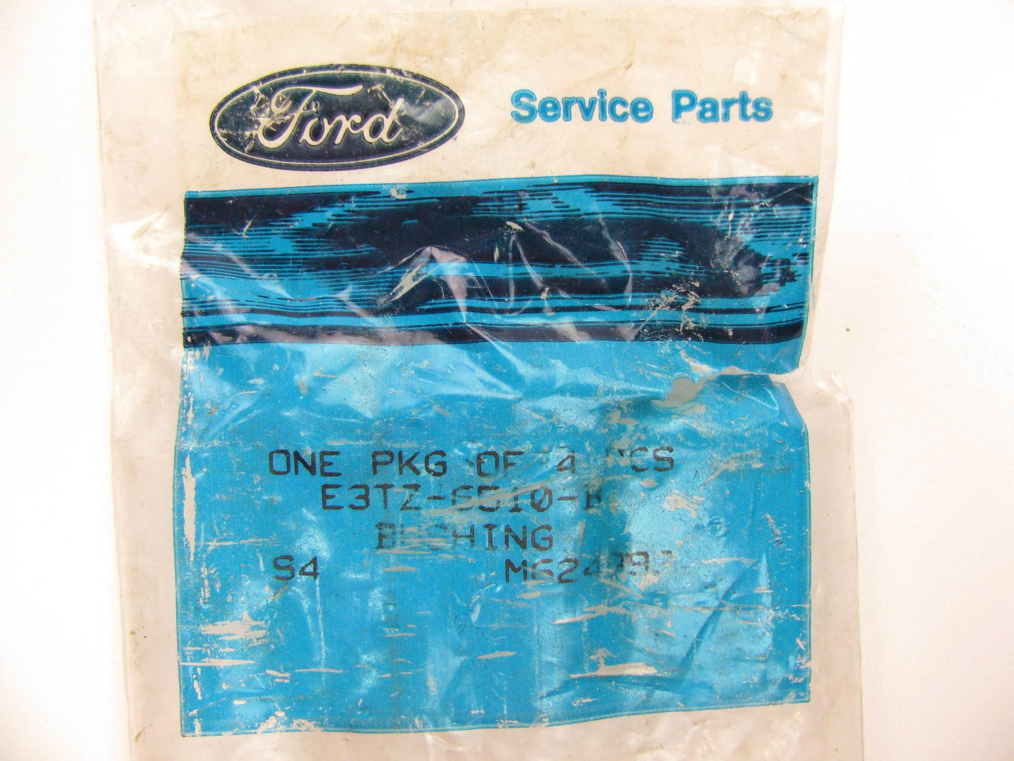(4) NEW - OEM Ford E3TZ-6510-B Engine Valve Guides 1983-94 6.9L 7.3L IDI Diesel
