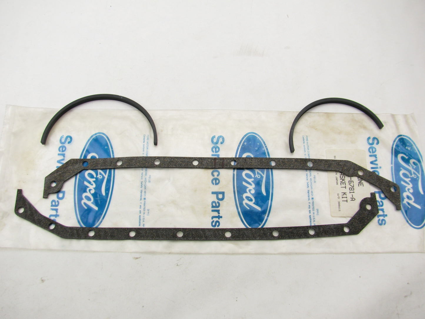 NEW - OEM Ford E3TZ-6781-A Engine Oil Pan Gasket Set 1983-84 Ranger 2.2L Diesel